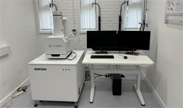 Apresentando CIQTEK SEM3200: revelando a microscopia SEM na Universidade de Loughborough, Inglaterra