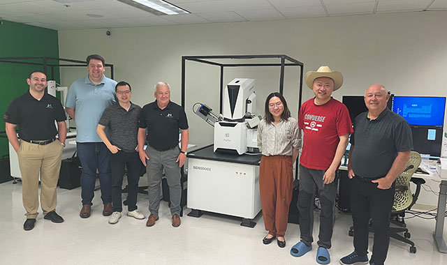 Microscópios SEM CIQTEK entregues à JH Technologies em Fremont, marcando um novo progresso na expansão nos EUA